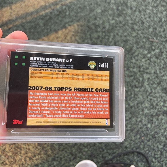 Kevin Durant Rookie Card - Picture 2 of 2
